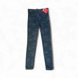 Spanx NTW Look At Me Now Seamless Leggings Black Camo Size Small Shapewear